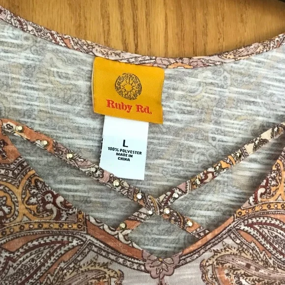 Ruby Rd. Top - Picture 8 of 10